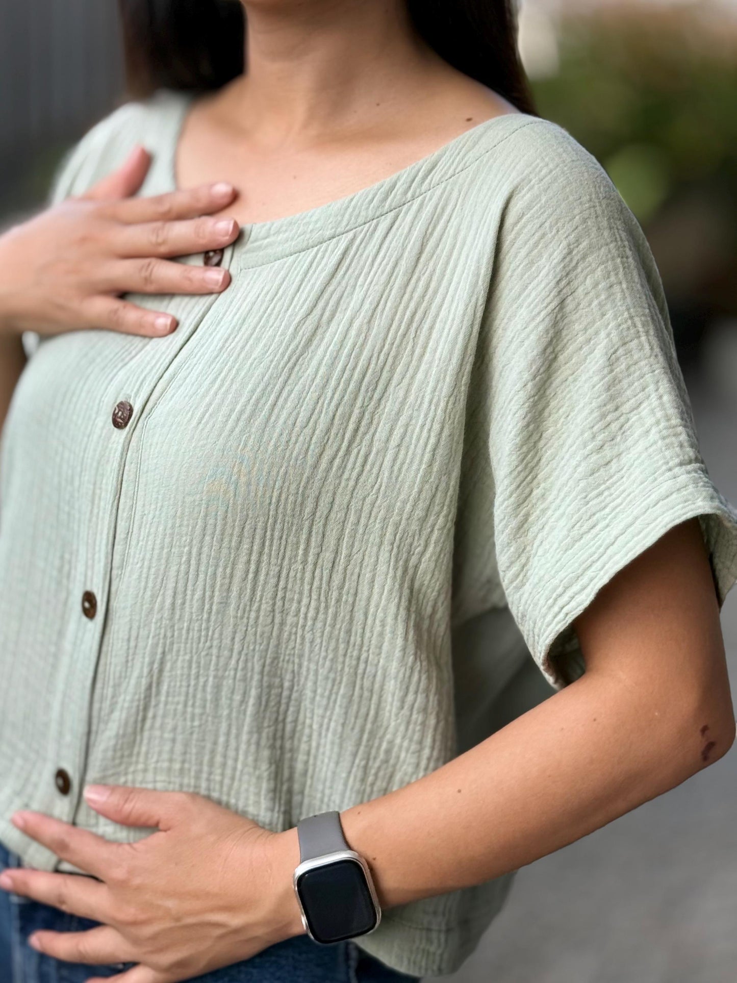 Double Gauze Reverseable Button-up Blouse