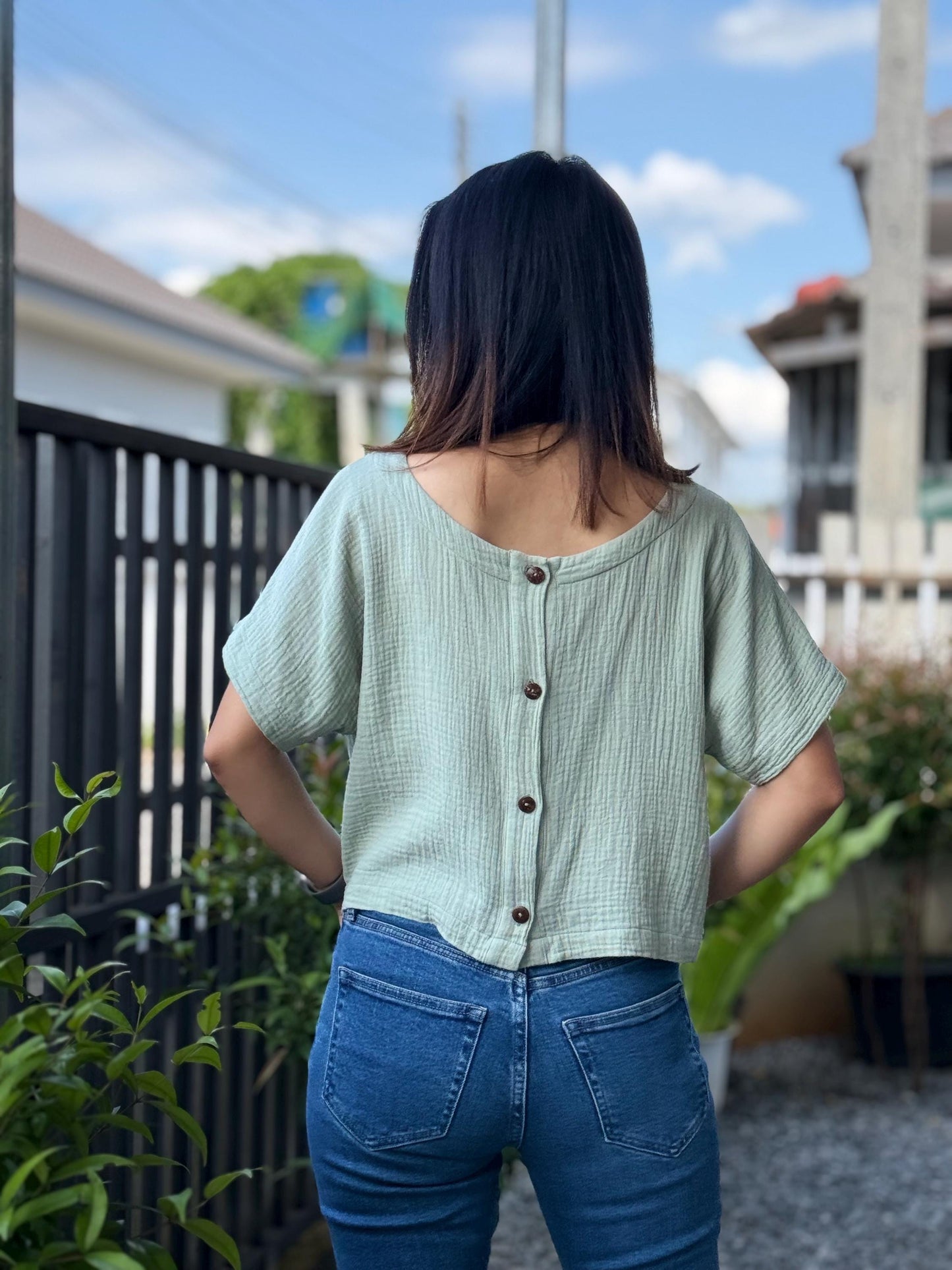 Double Gauze Reverseable Button-up Blouse