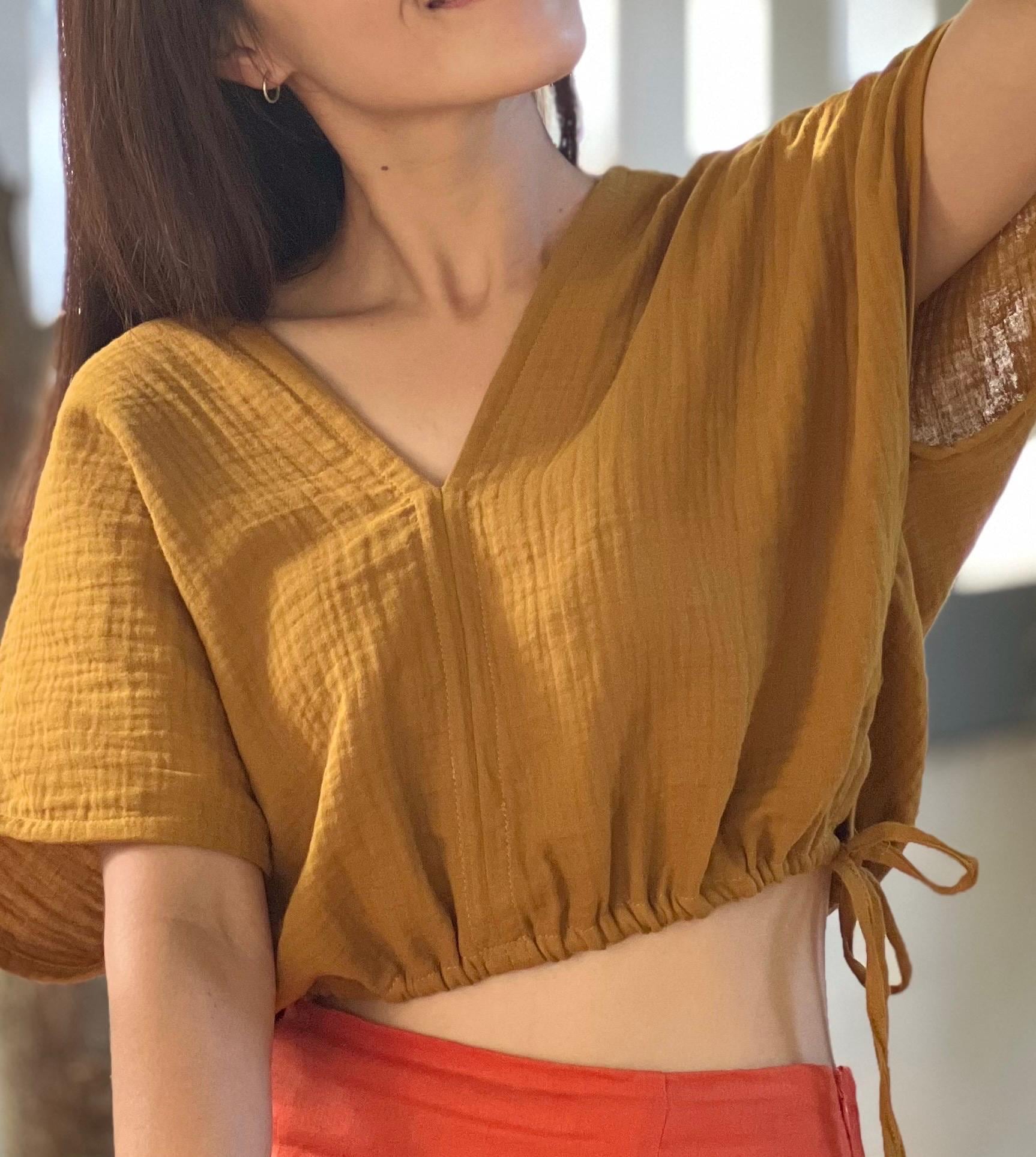 Muslin Double Gauze V-Neck Blouse with Adjustable Crop Top