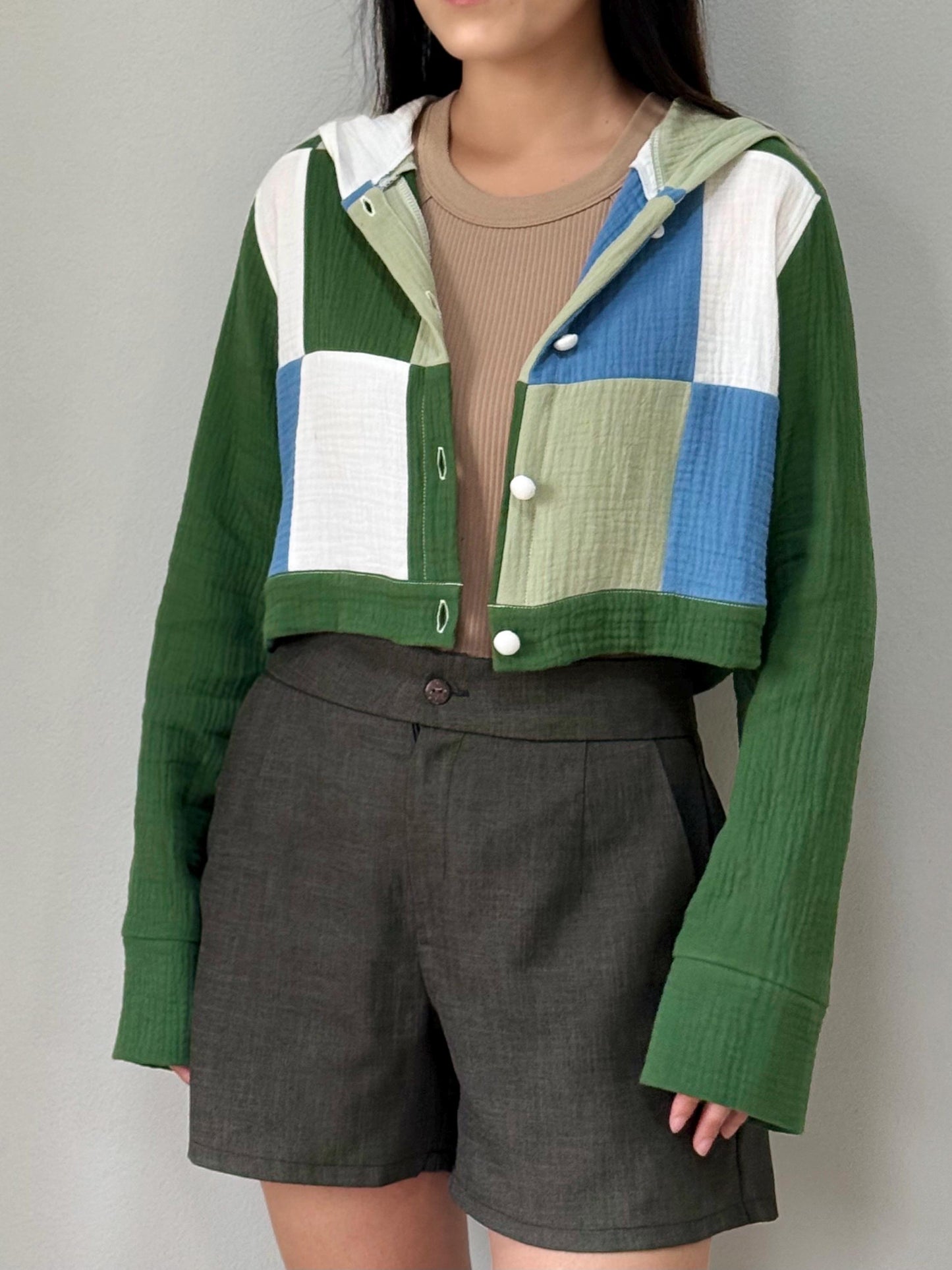 Green Breeze – Muslin Double Gauze Cropped Hoodie