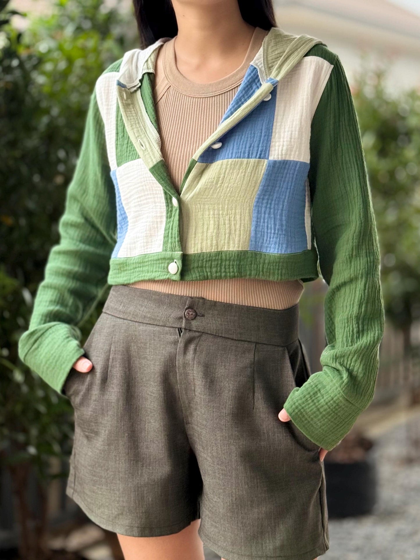 Green Breeze – Muslin Double Gauze Cropped Hoodie