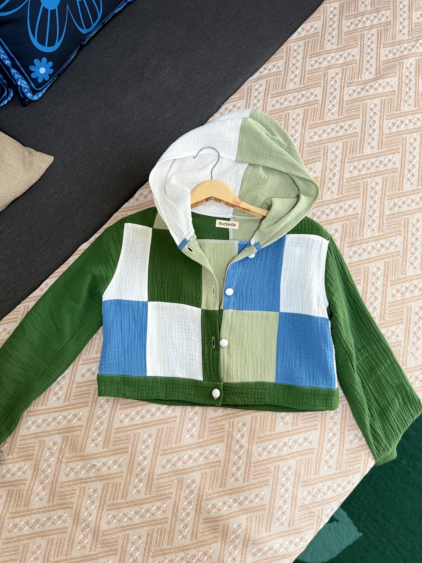 Green Breeze – Muslin Double Gauze Cropped Hoodie