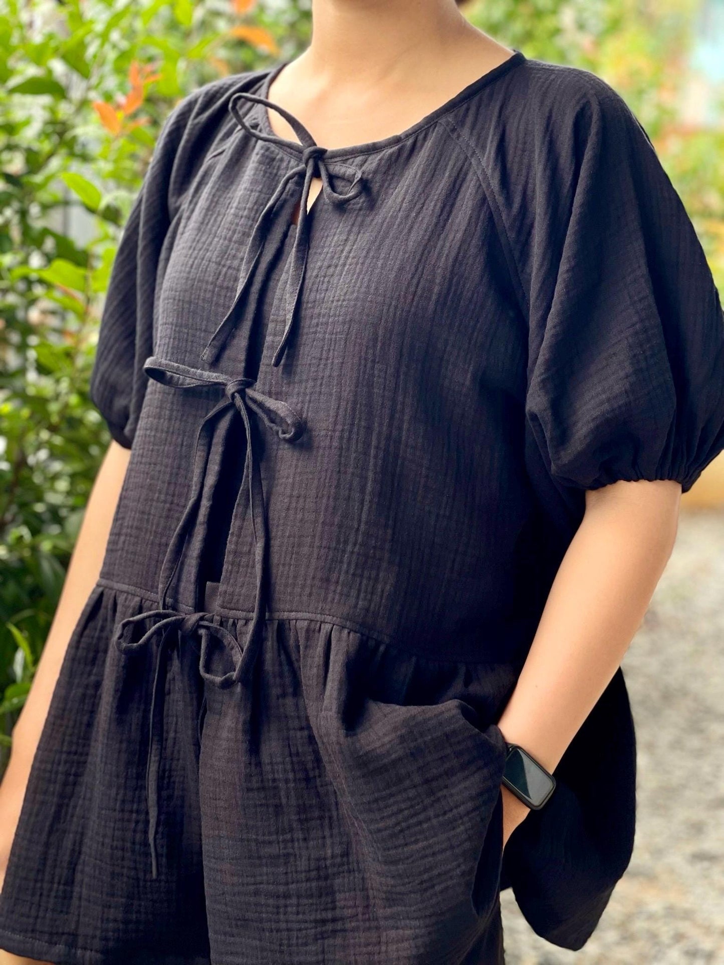 Muslin Double Gauze Loose String-Tie Blouse
