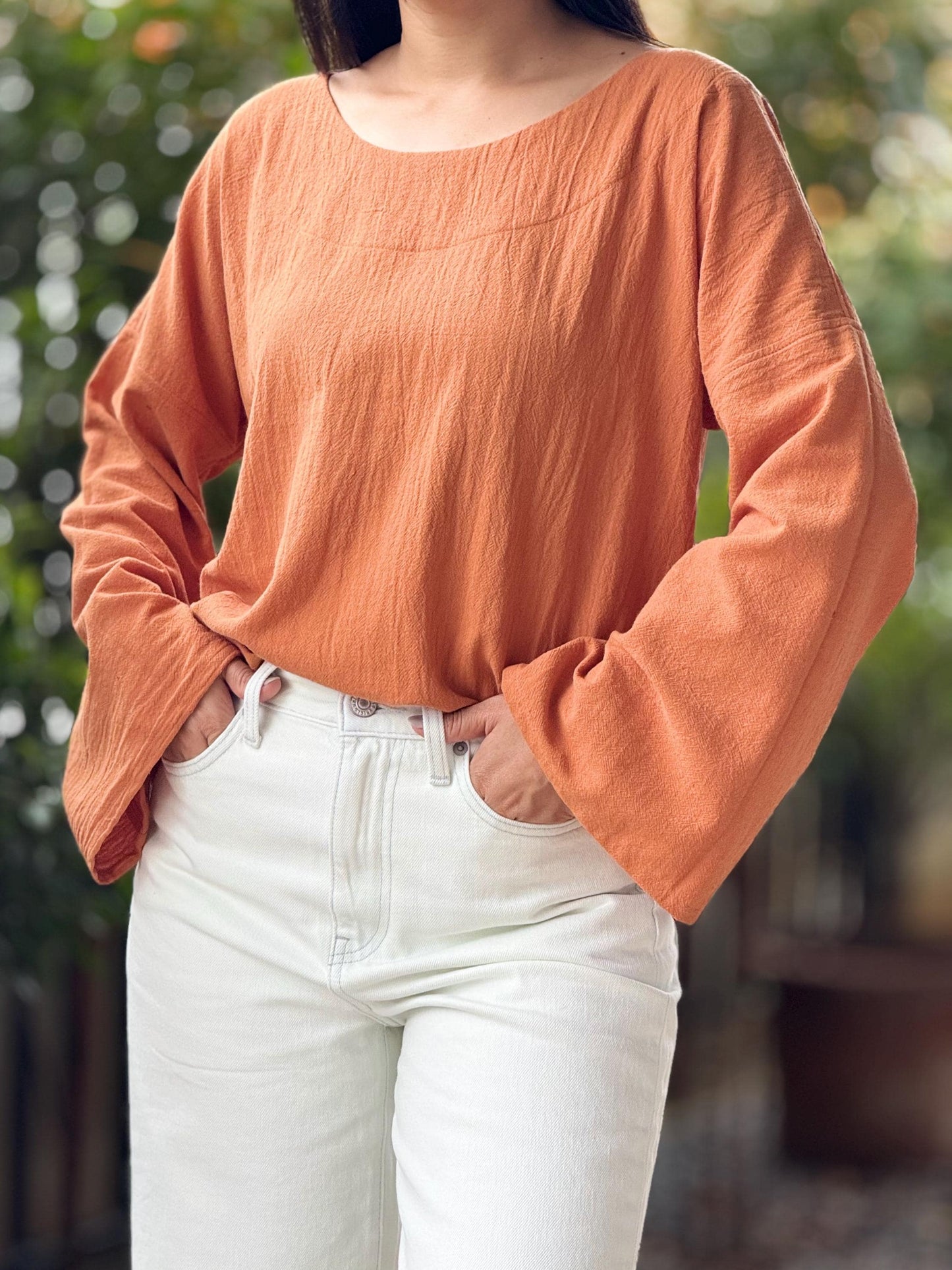 Cotton Scoop Neck Loose-Fitting Long-Sleeve Blouse