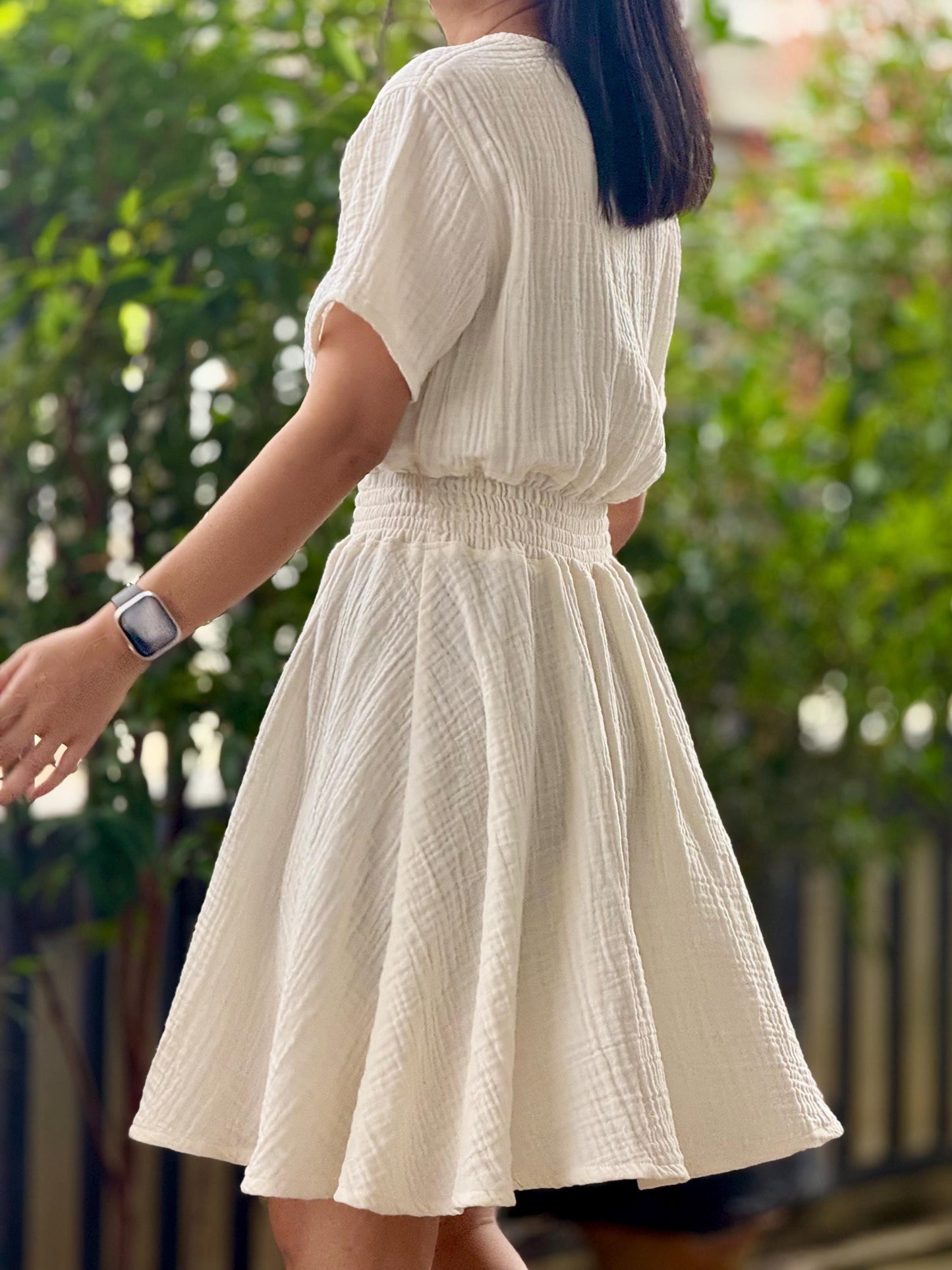 Muslin Double Gauze Dress | Smocked Waist & Back Zipper Design
