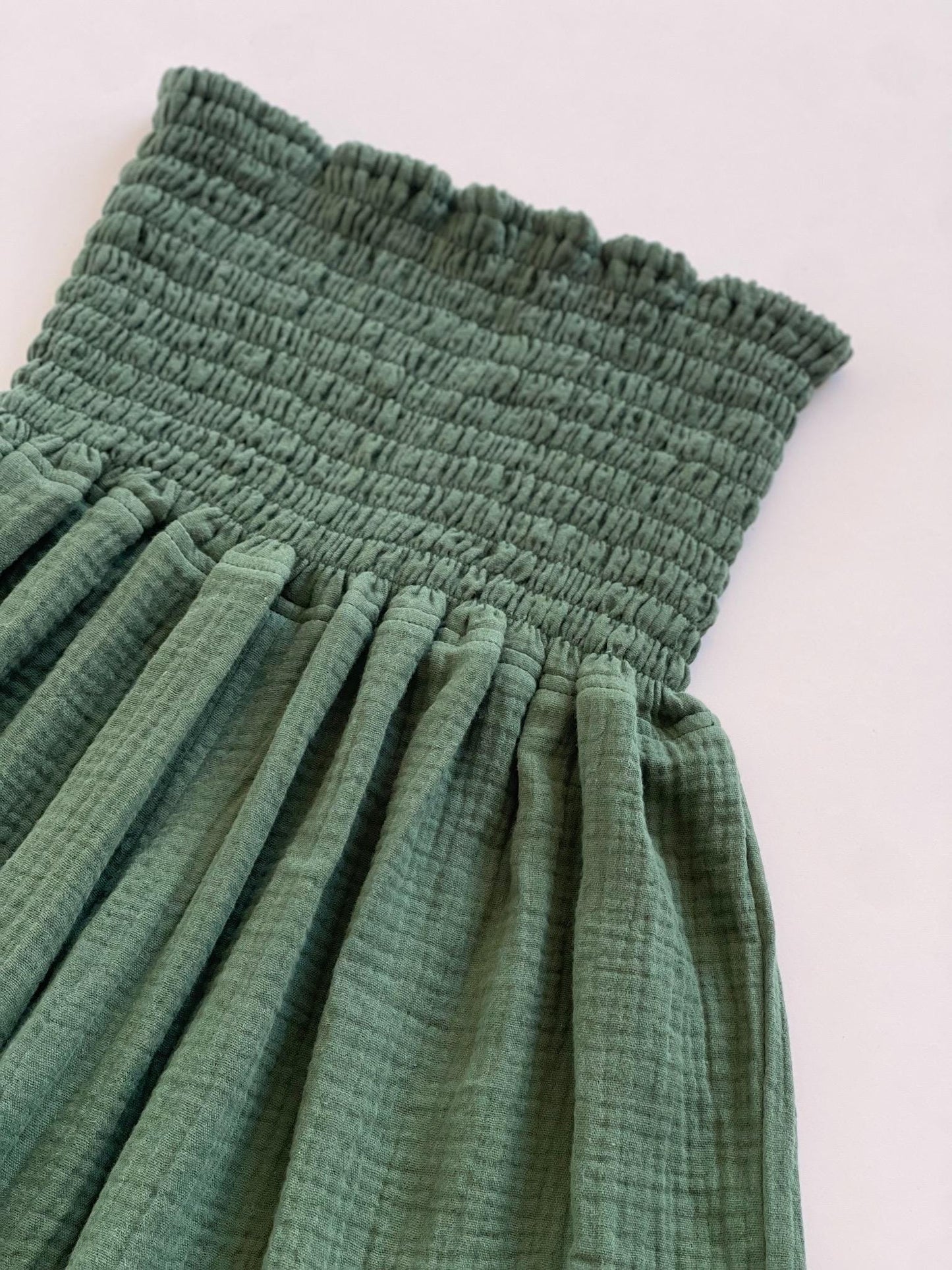 Double Gauze Muslin Smocked Waist Shorts