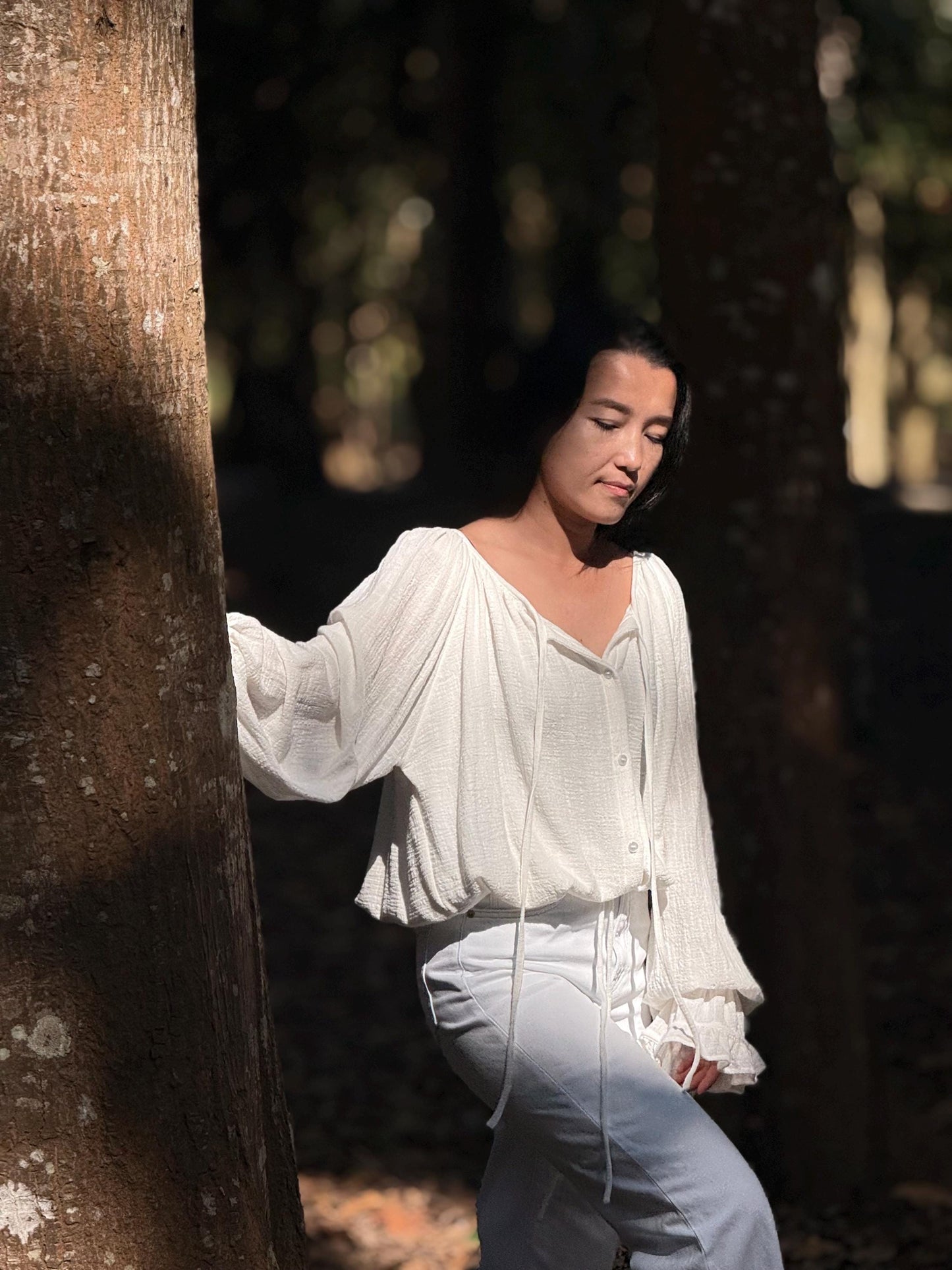 Minimal Cotton Linen Bow Blouse