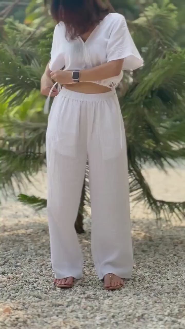 Muslin Double Gauze V-Neck Blouse with Adjustable Crop Top