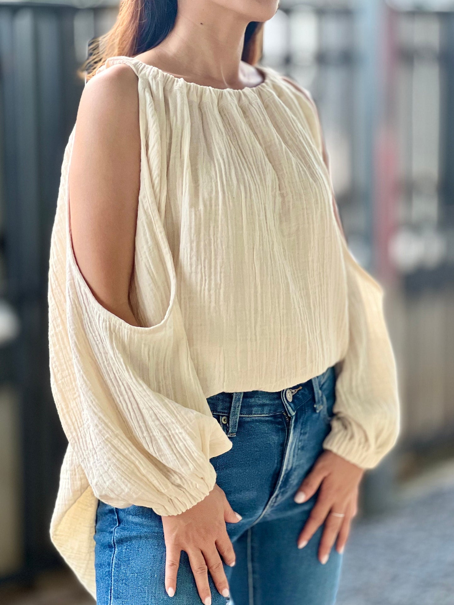 Double Gauze Long-Sleeve Round-Neck Off-Shoulder Shirt