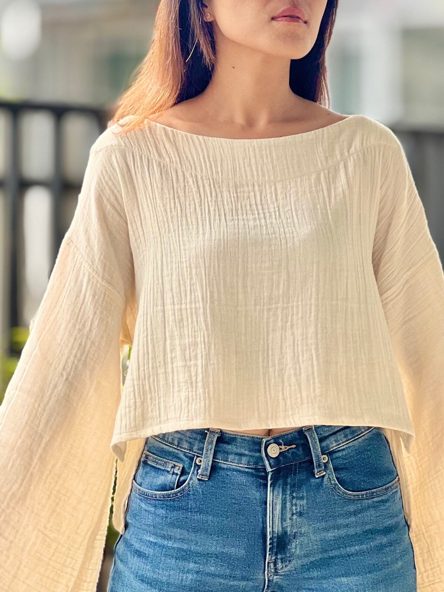 Double Gauze Wide Sleeve Front Crop Blouse