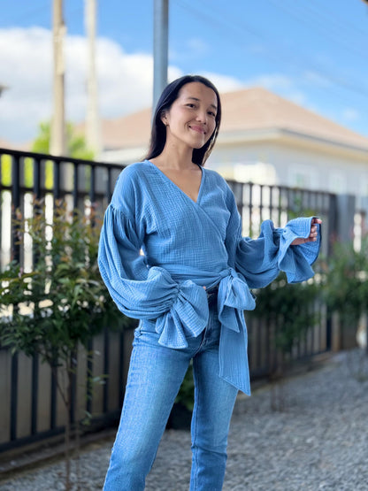 Double-Gauze Cotton Top with Puffy Sleeves and Adjustable Waist Tie