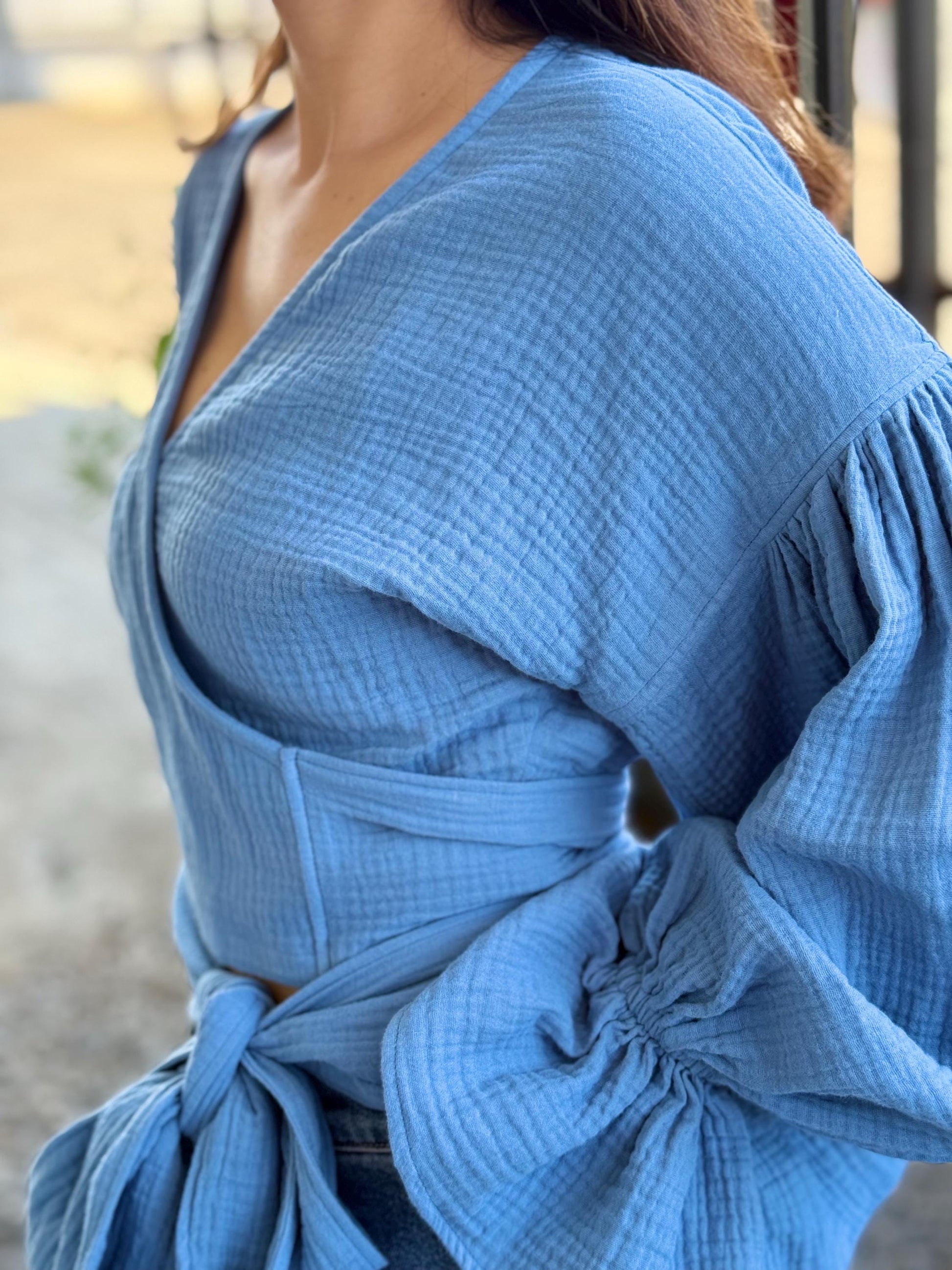 Double-Gauze Cotton Top with Puffy Sleeves and Adjustable Waist Tie