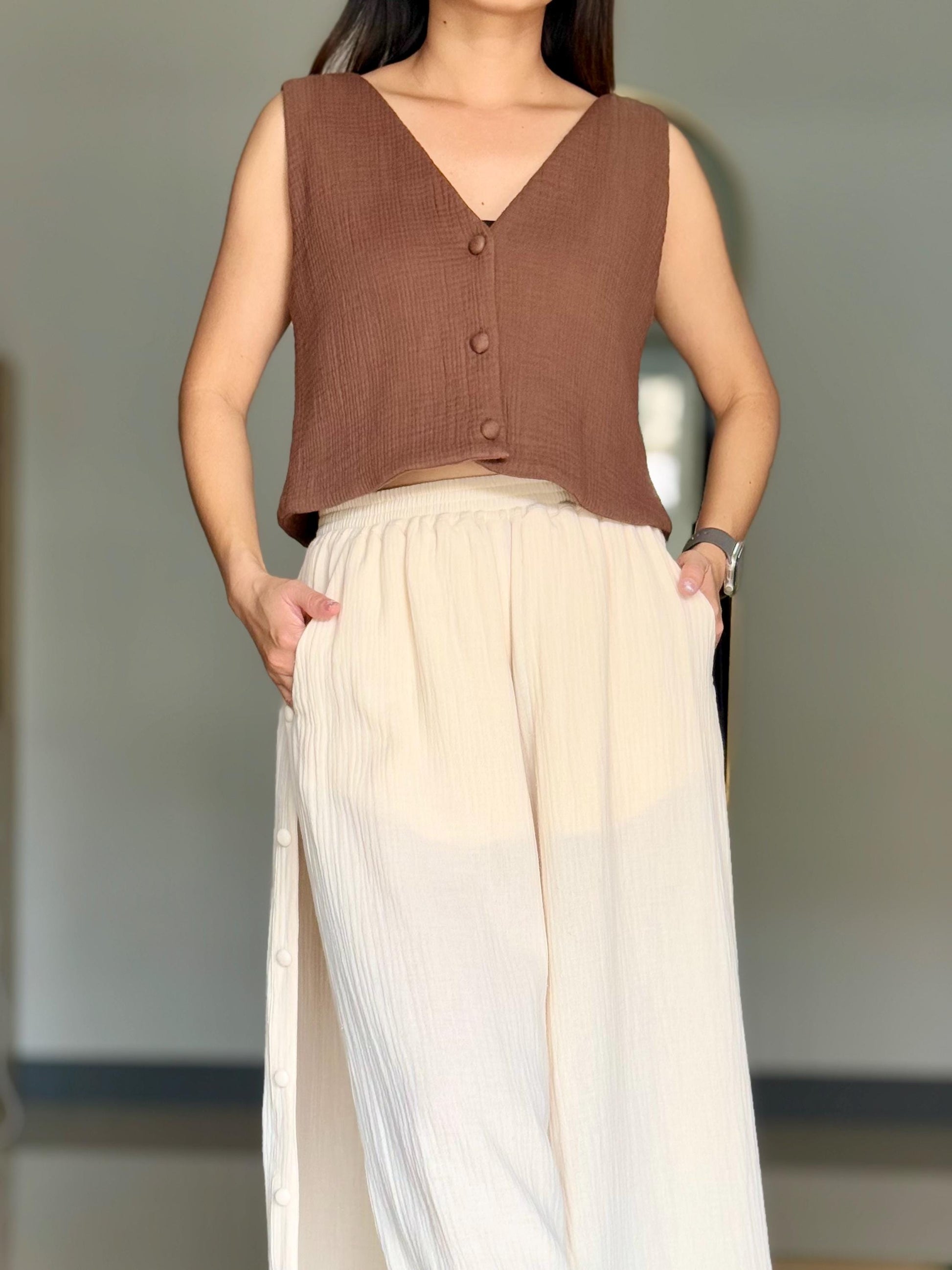 Women’s 2 Sided Vest in Triple Gauze