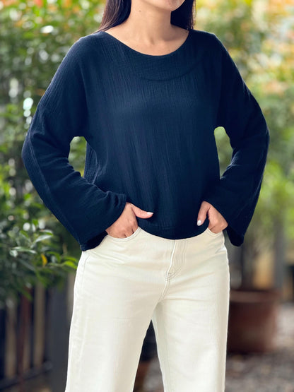 Double Gauze Scoop Neck Loose-Fitting Long-Sleeve Blouse