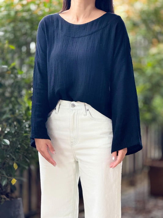 Double Gauze Scoop Neck Loose-Fitting Long-Sleeve Blouse