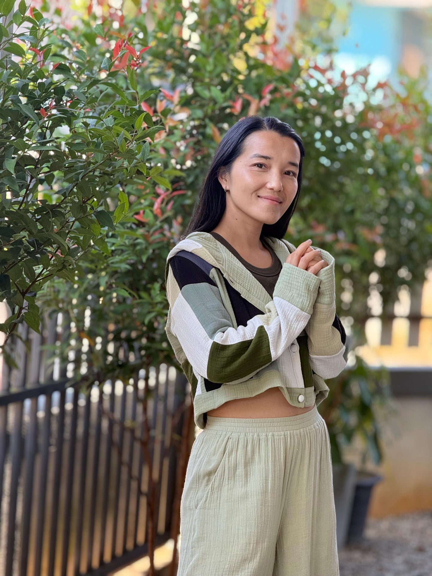 Green Breeze – Muslin Double Gauze Cropped Hoodie
