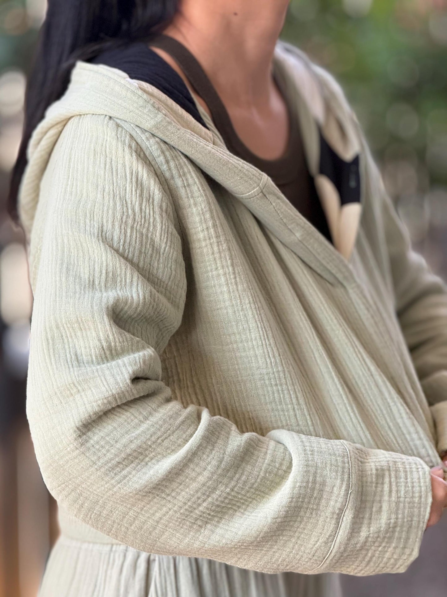Green Breeze – Muslin Double Gauze Cropped Hoodie