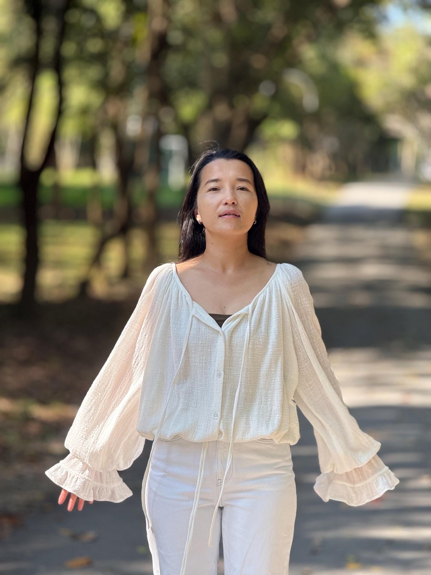 Minimal Cotton Linen Bow Blouse
