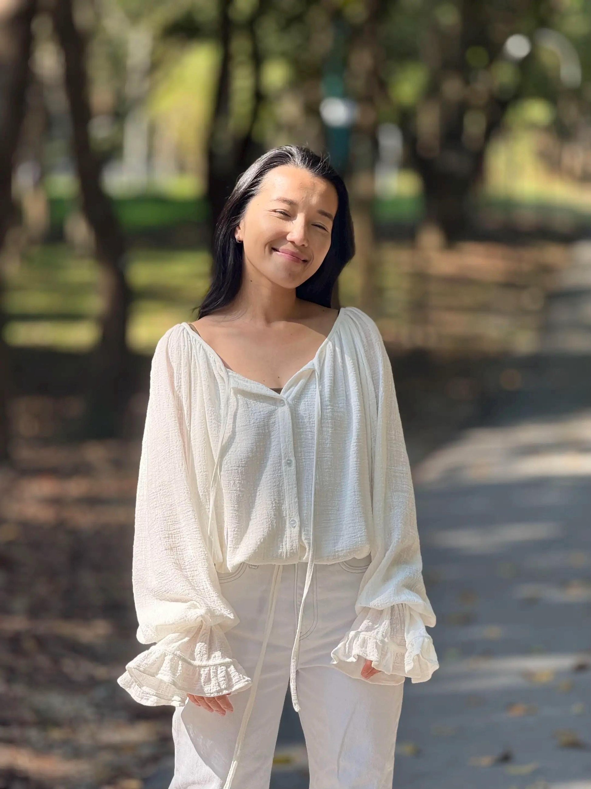 Minimal Cotton Linen Bow Blouse