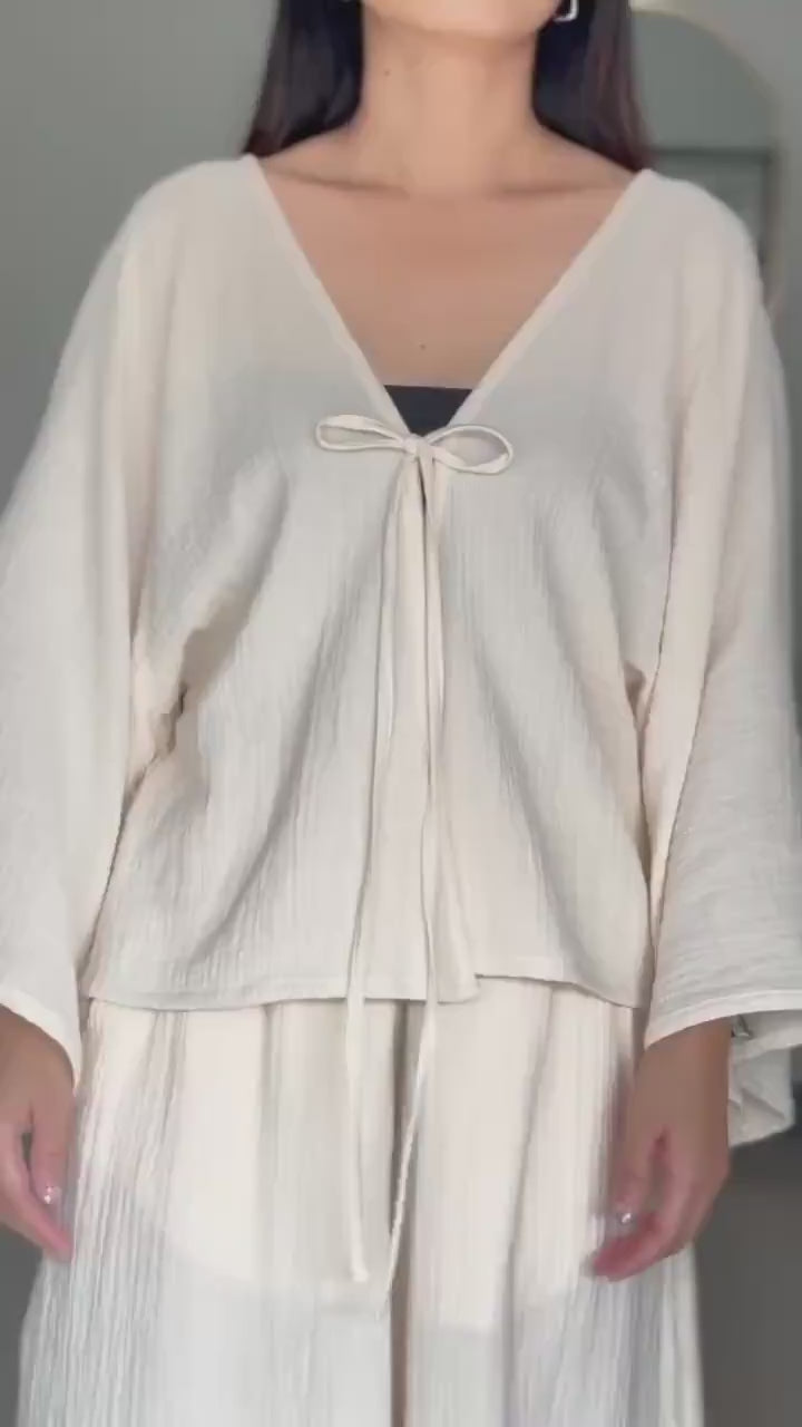 Muslin Double Gauze Bow Laced Blouse | Long Sleeve Loose Top
