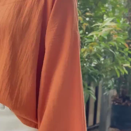 Cotton Scoop Neck Loose-Fitting Long-Sleeve Blouse