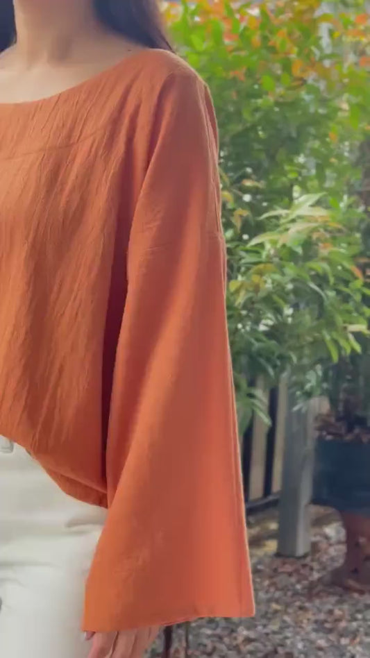 Cotton Scoop Neck Loose-Fitting Long-Sleeve Blouse
