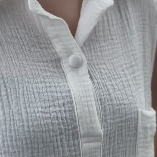 Double Gauze Collared Loose-Fitting Sleeveless Blouse